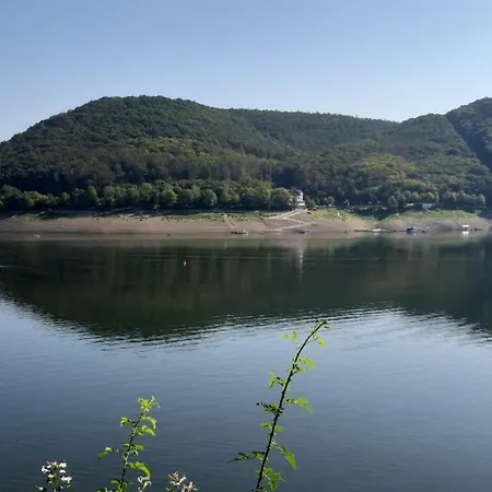 Ferien- & Monteurswohnung Mit Grosser Terrasse Nahe Edersee Appartement Edertal
